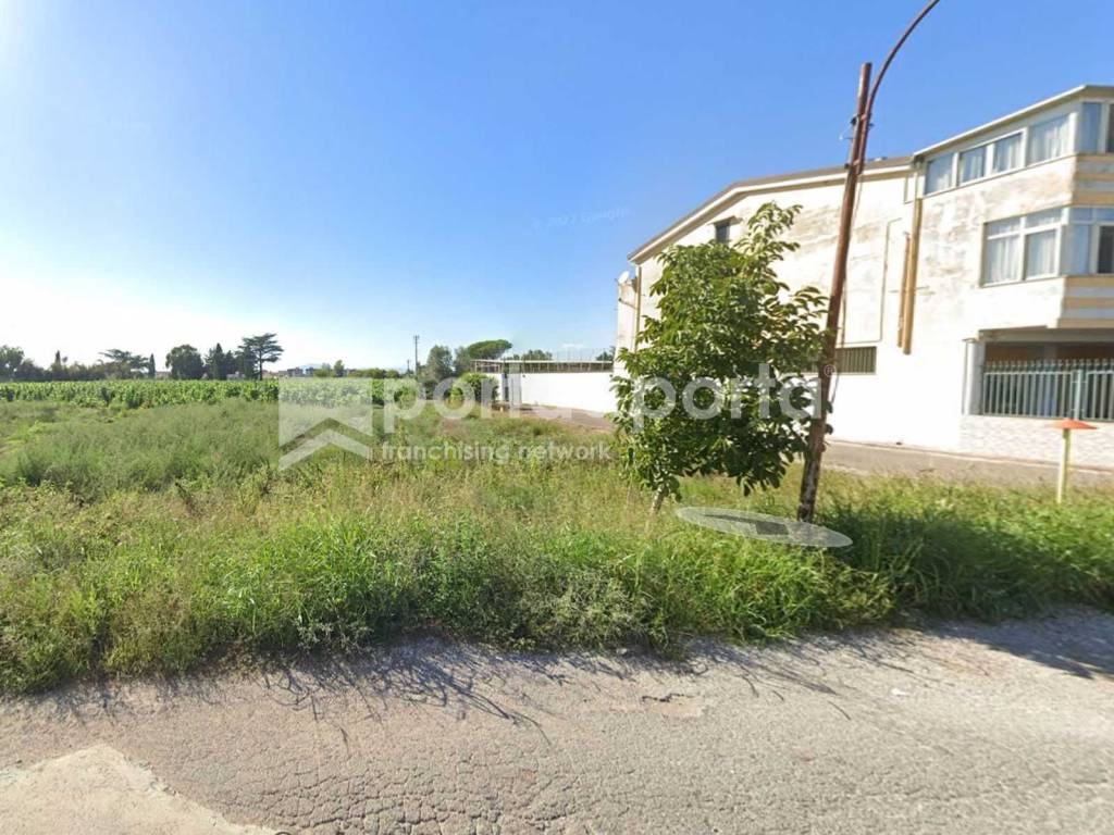 Terreno a Santa maria capua vetere in Via dell'Annunziata - Foto 2