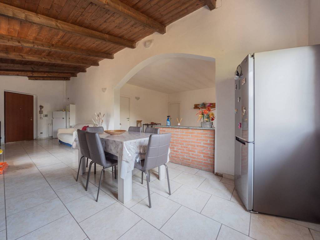 Villa a Asti in Frazione Quarto Inferiore - Foto 4