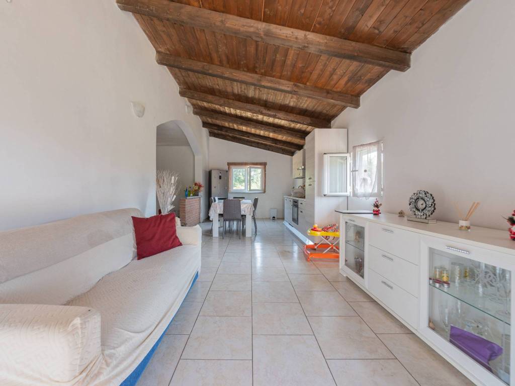 Villa a Asti in Frazione Quarto Inferiore - Foto 5