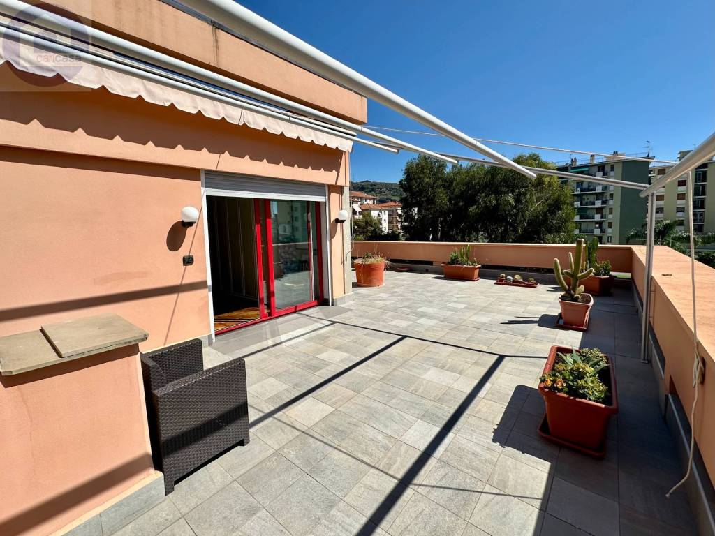 Appartamento a Taggia in Viale delle Palme - Foto 3