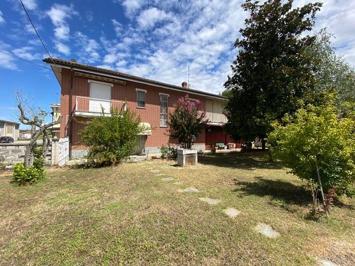 Villa a Viarigi in Frazione Accorneri Valle - Foto 2