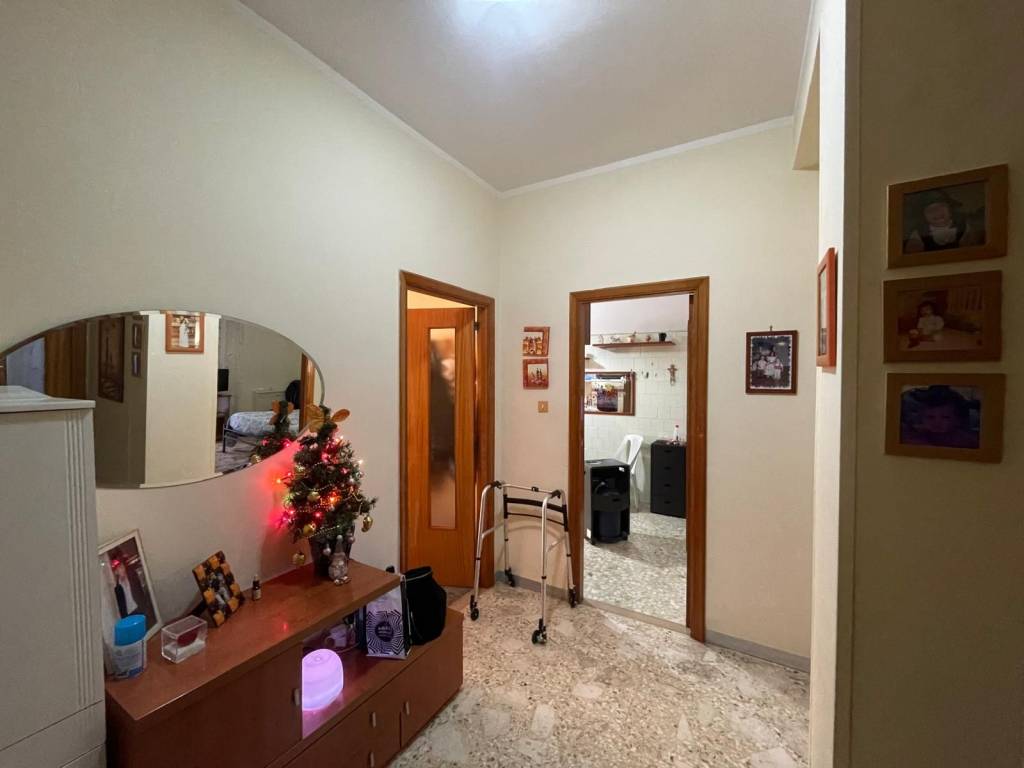 Appartamento a Taranto in Via Molise, 6 - Foto 5