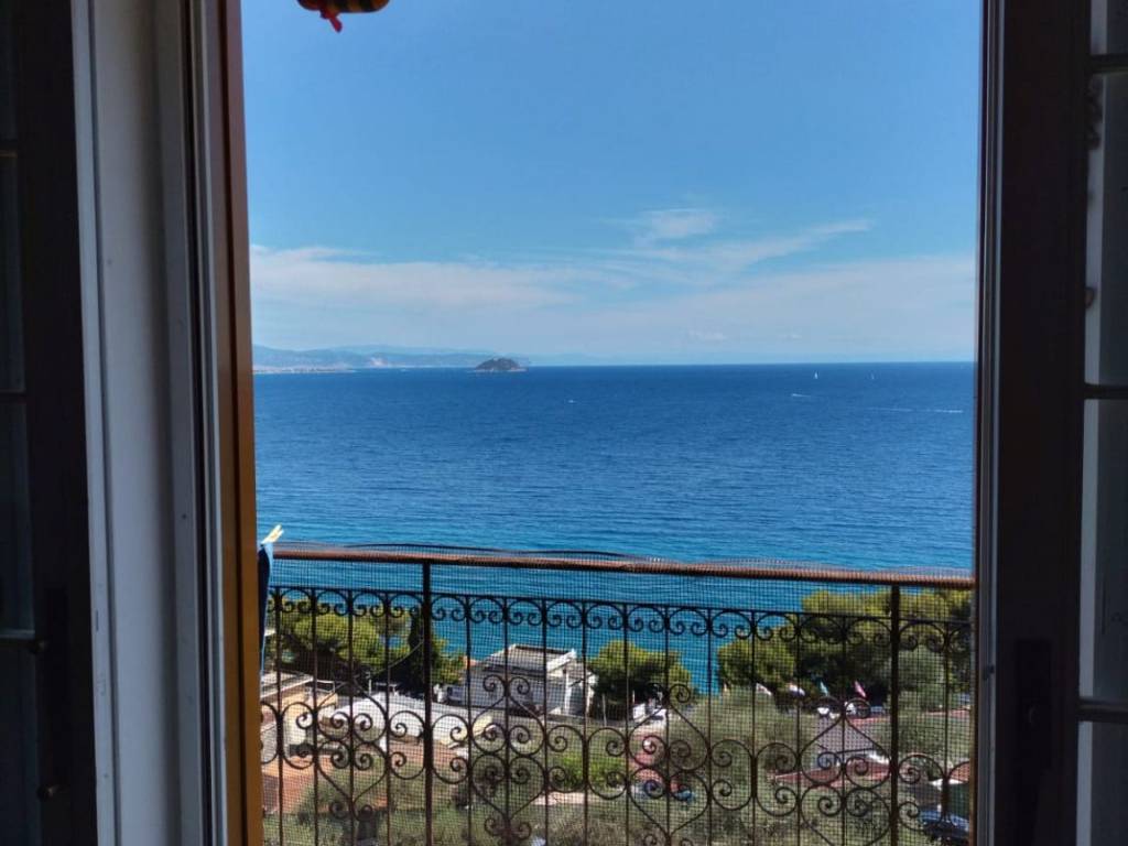 Appartamento a Laigueglia in Via Punta Tacuara, 1 - Foto 4