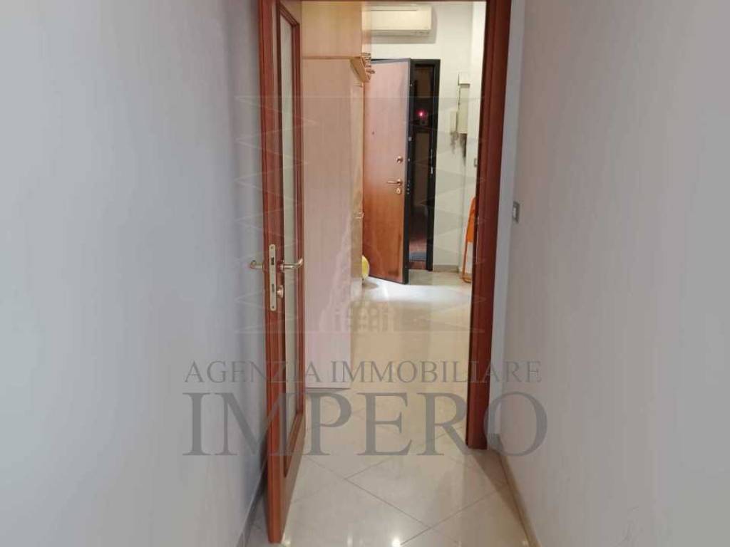 Appartamento a Ventimiglia in Via Giuseppe Garibaldi - Foto 5