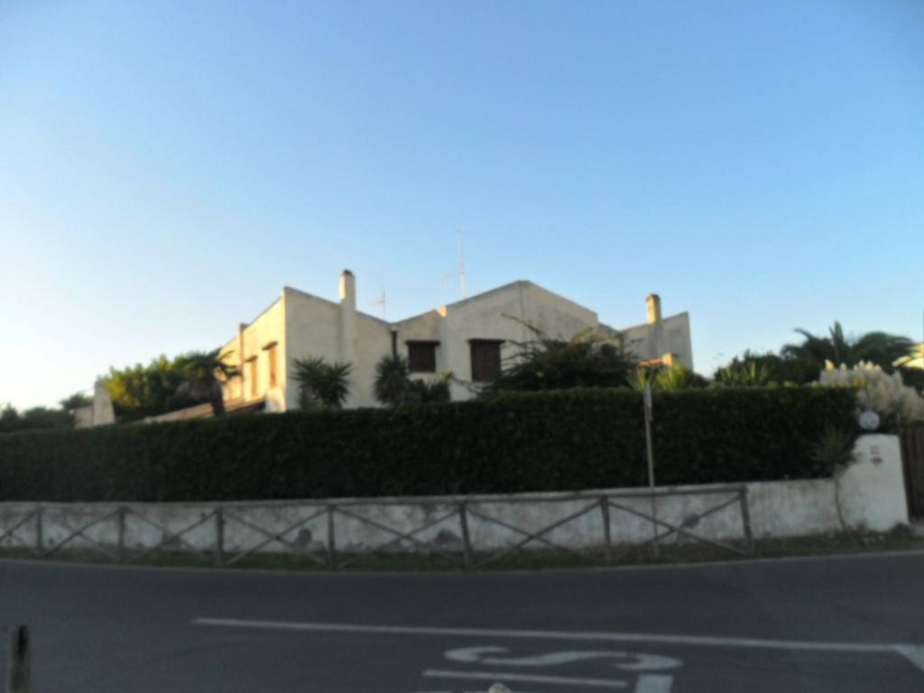 Villa a Tarquinia in Viale dei Graviscani, 7 - Foto 2