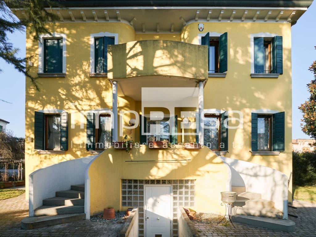 Villa a Mogliano veneto in Via Roma - Foto 2