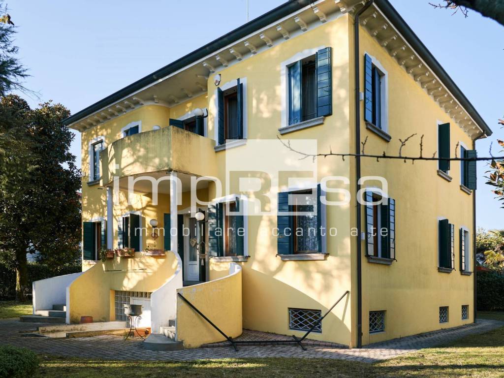 Villa a Mogliano veneto in Via Roma - Foto 3