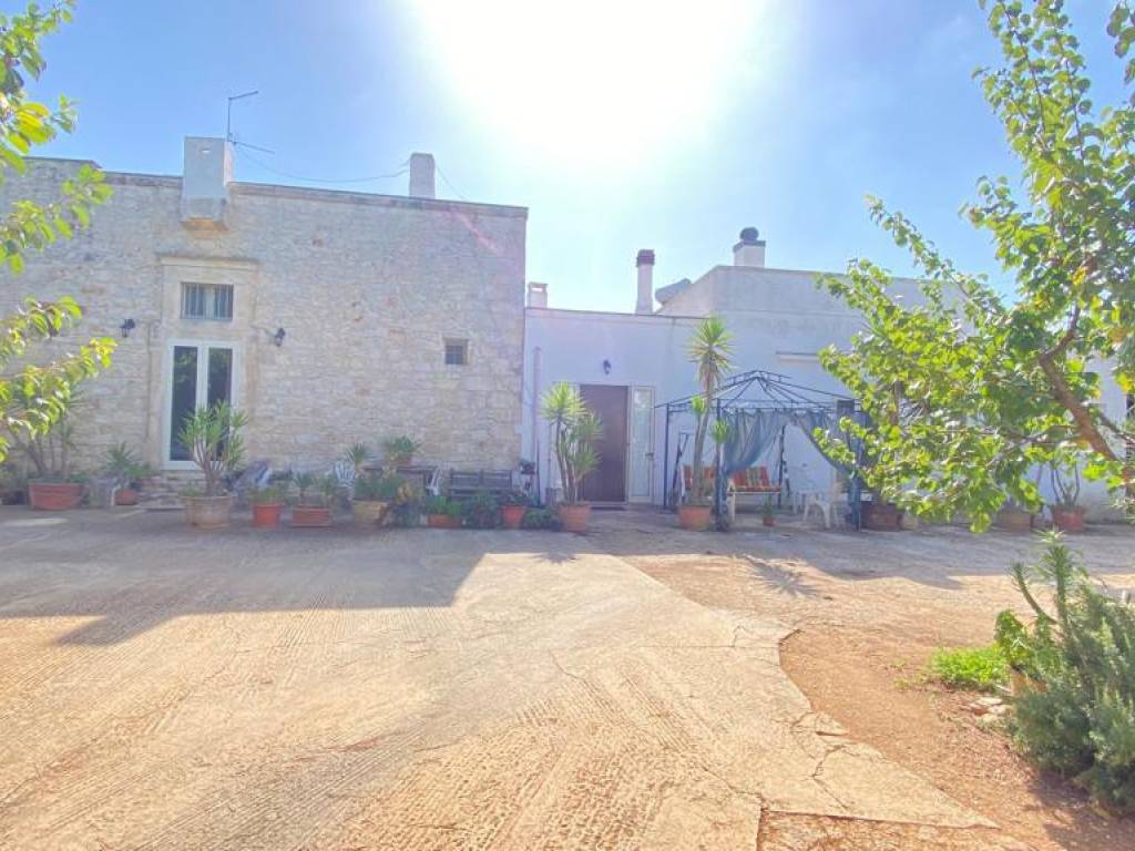Rustico / casale a Ostuni in Strada Provinciale per Cisternino - Foto 4