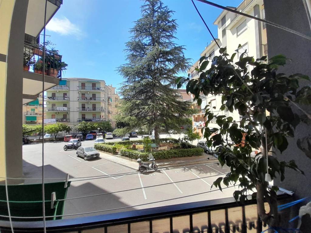 Appartamento a Salerno in Via Rocco Cocchia, 189 - Foto 2