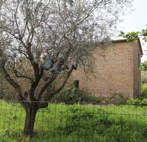 Villa a Controguerra in Strada Senza Nome - Foto 4