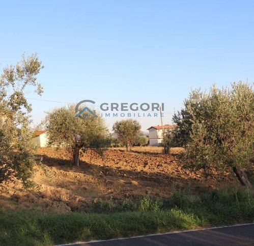 Terreno a Controguerra in Via Giuseppe Verdi 28 - Foto 2
