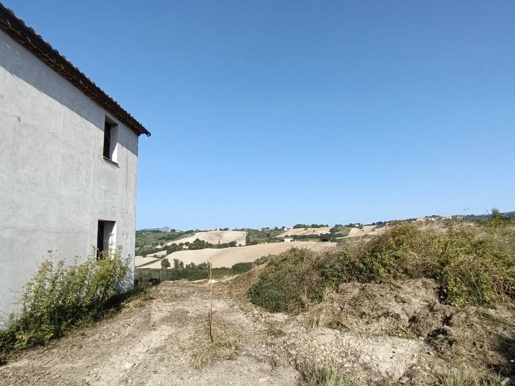 Palazzo / stabile a Filottrano - Foto 2