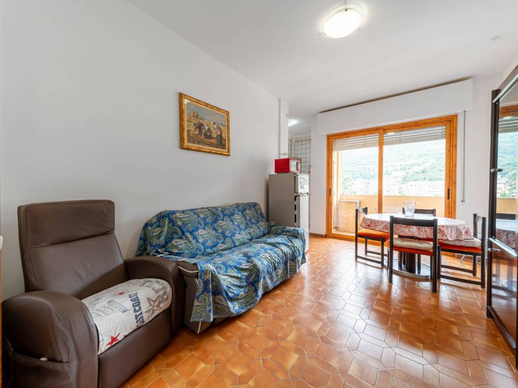 Appartamento a Andora in Via Piana del Merula, 15 - Foto 2