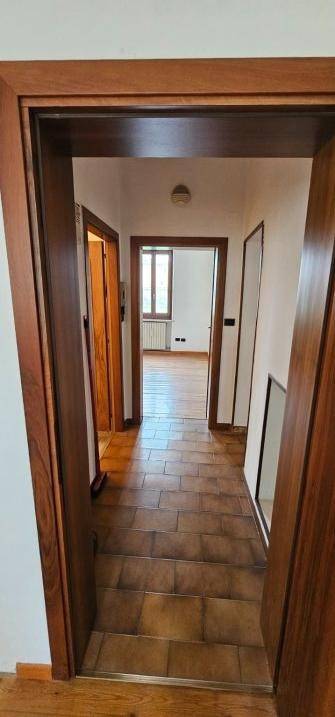 Appartamento a Verona in Via Giulio Camuzzoni - Foto 3