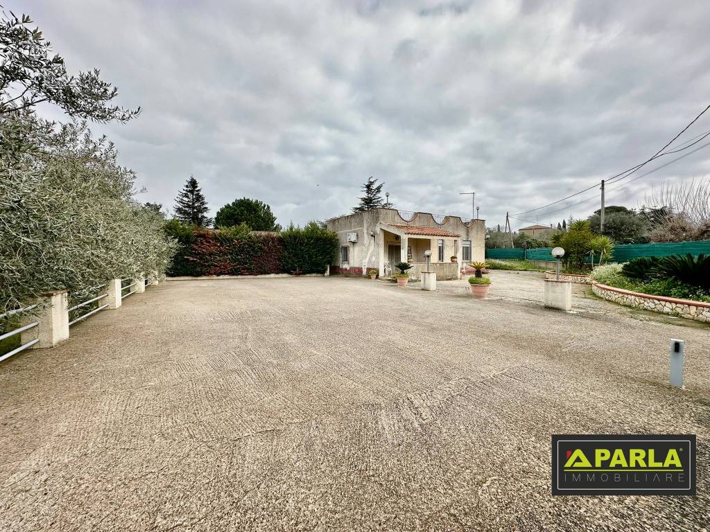 Villa a Canicattì in Via Costamante - Foto 3