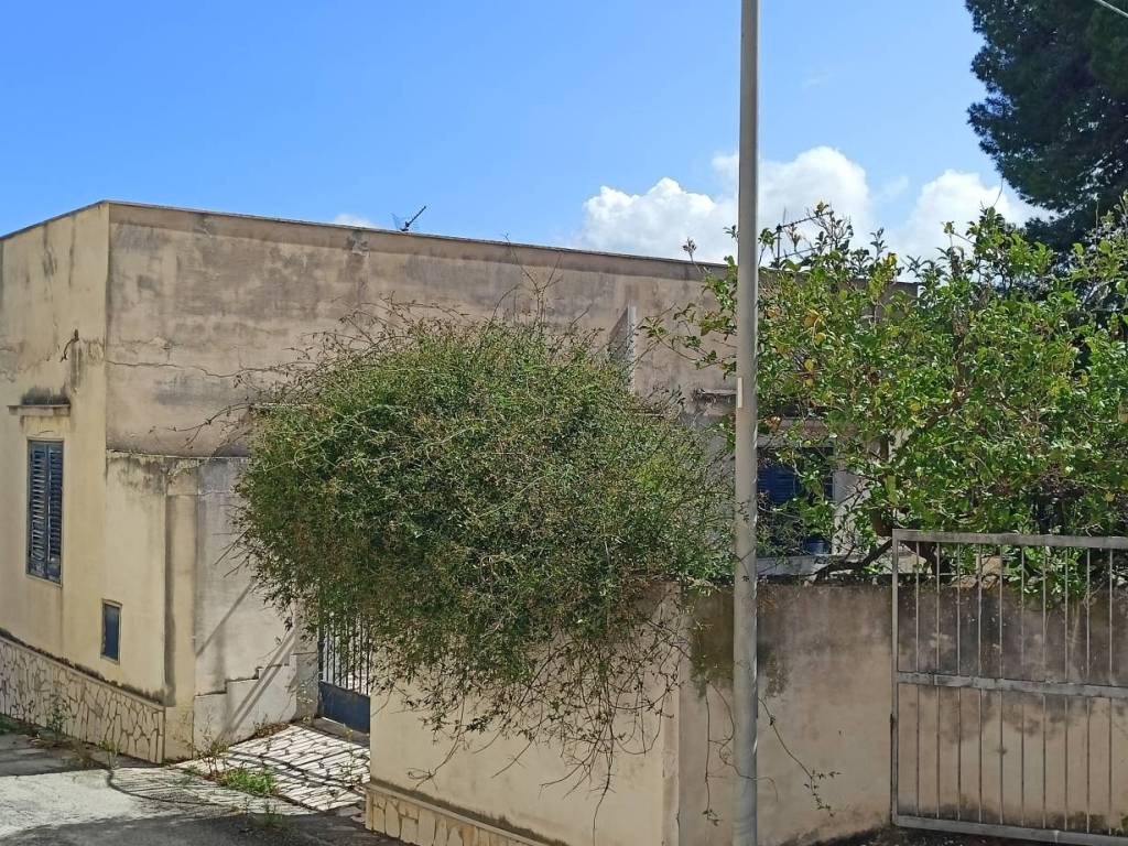Casa indipendente a Valderice in Via Loco Secco - Foto 2