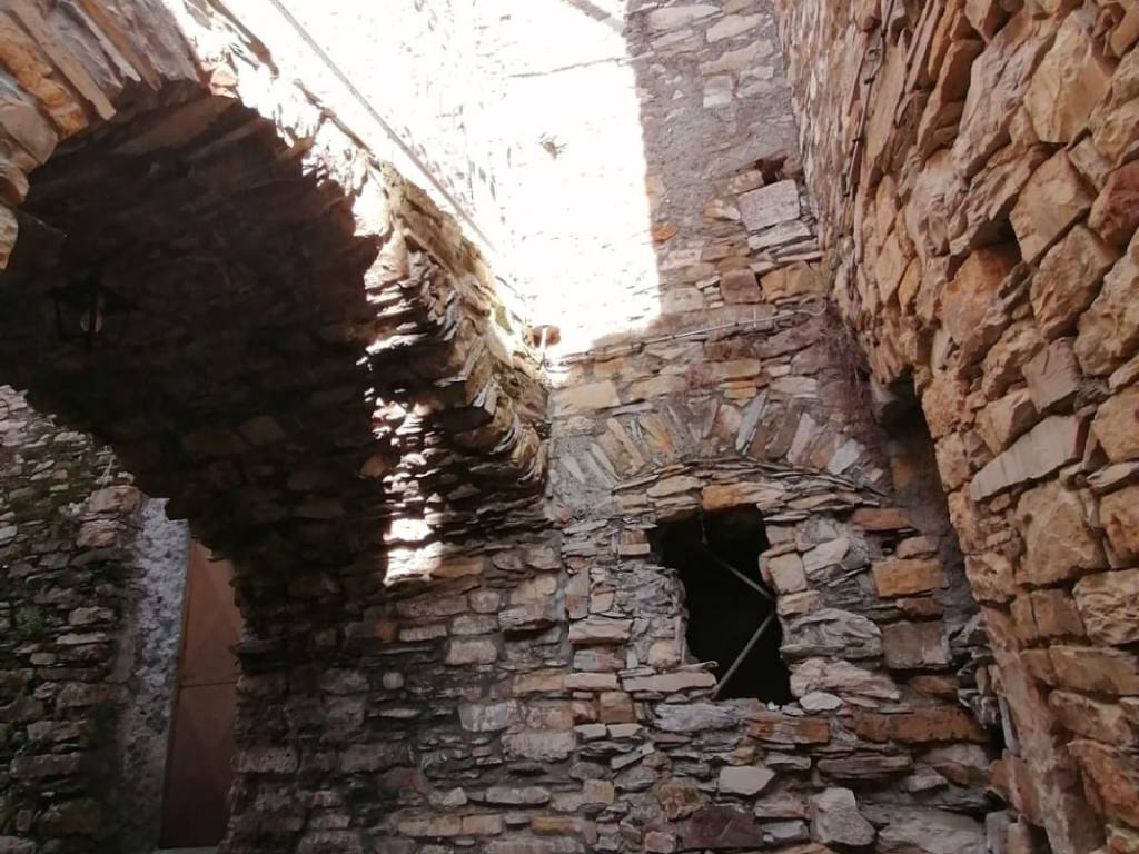 Rustico / casale a Chiusanico in via provinciale - Foto 2