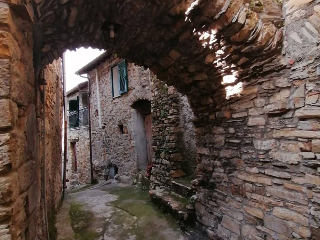 Rustico / casale a Chiusanico in via provinciale - Foto 4