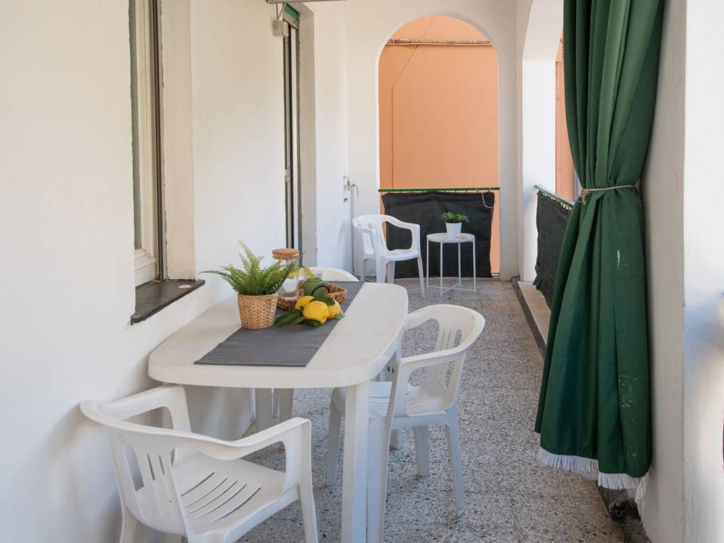 Appartamento a Finale ligure in Via Rio Fontana, 7 - Foto 3