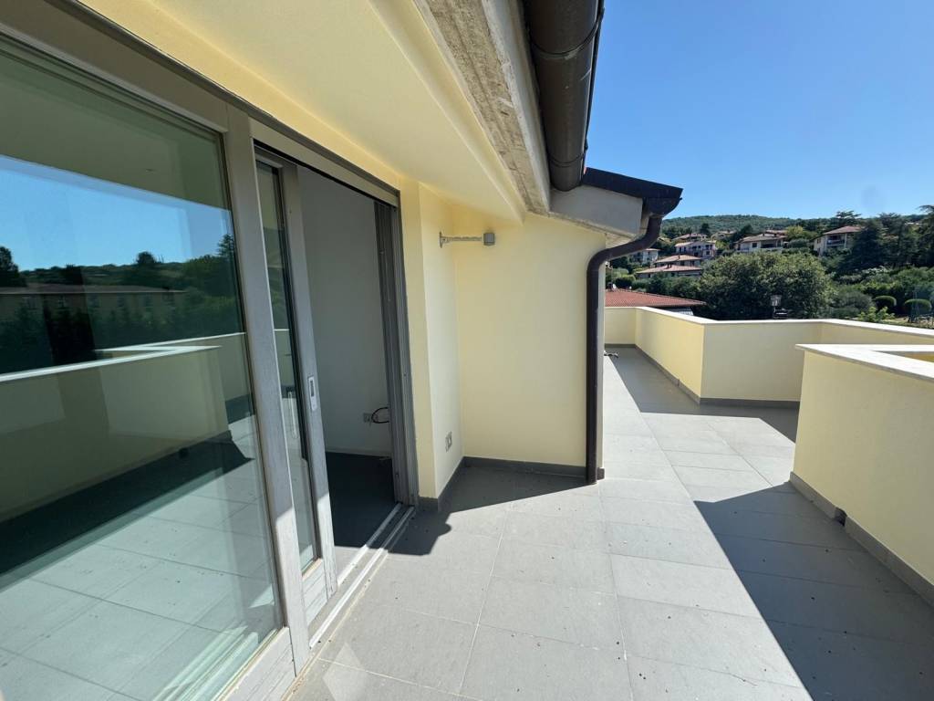 Appartamento a Passignano sul trasimeno in Via Mario Lucertini - Foto 4