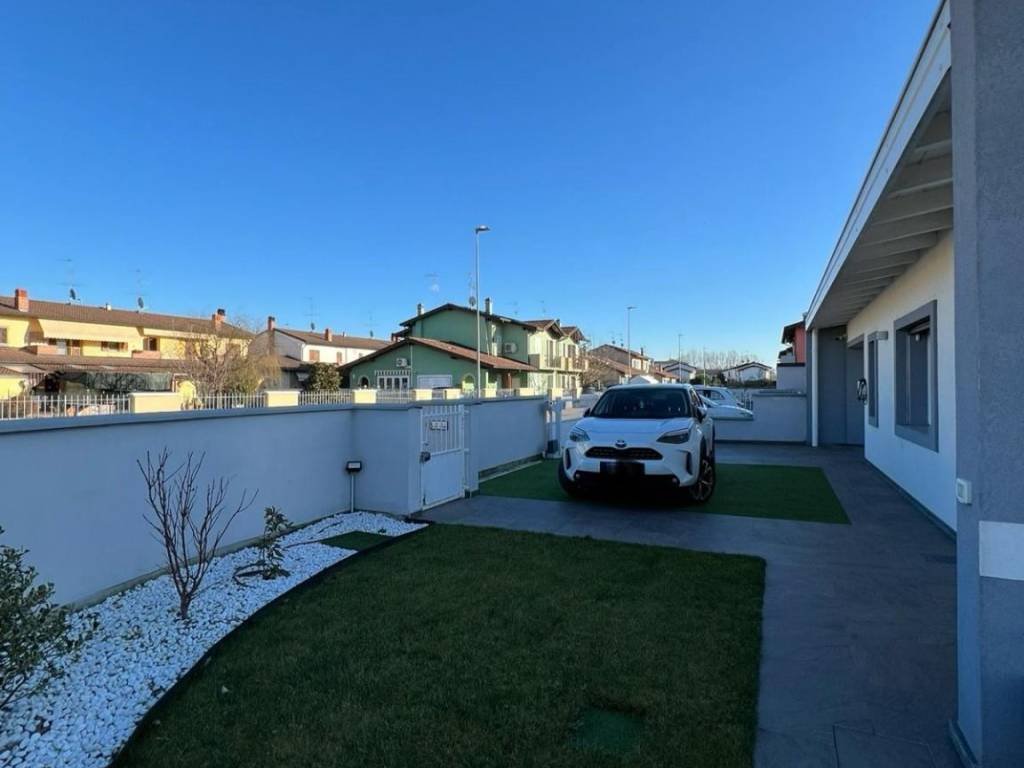 Villa a Mortara in Corso Giuseppe Garibaldi, 24 - Foto 5