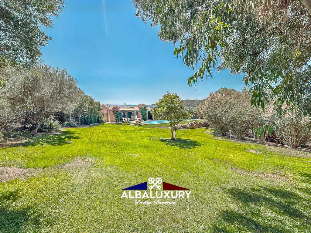 Villa a Arzachena in Via Monte Moro, 20 - Foto 3
