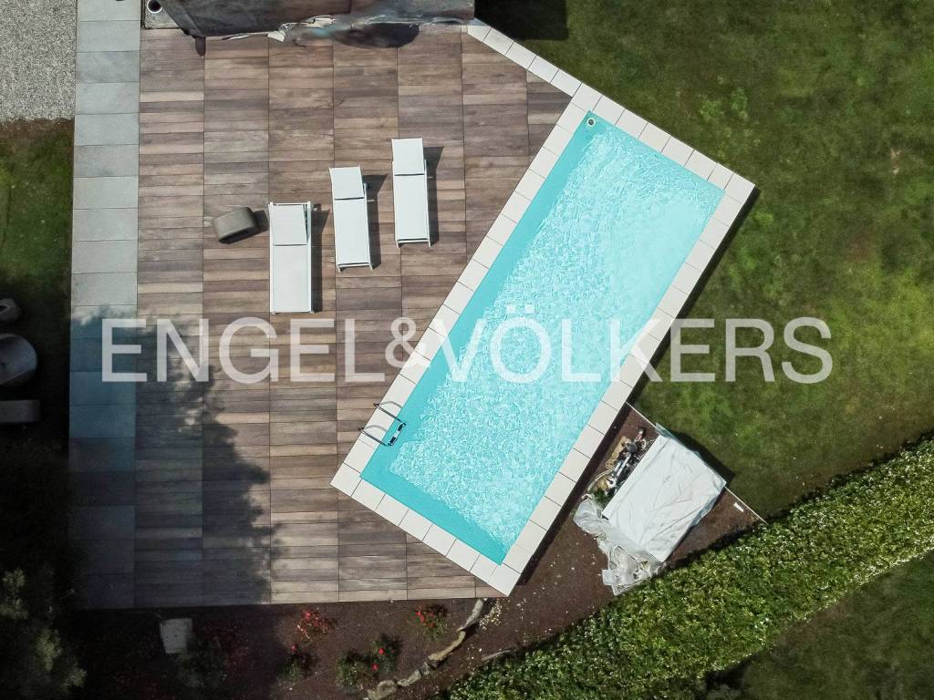 Villa a Biandronno in Via Roma - Foto 2