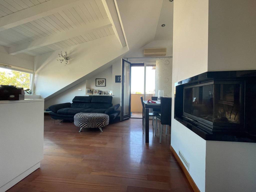 Attico / mansarda a Francavilla al mare in Viale Alcione, 225 - Foto 2