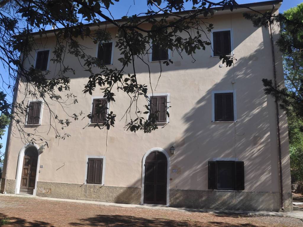 Rustico / casale a Castellina marittima in Via Roma - Foto 2