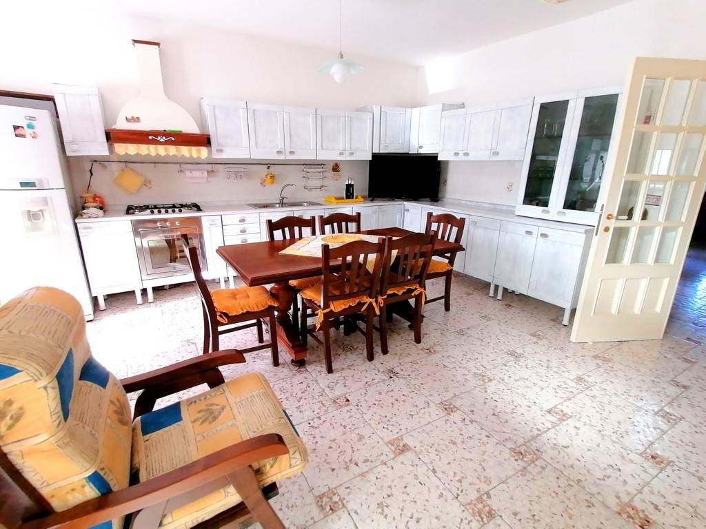 Villa a Carbonia in Viale Amedeo di Savoia - Foto 3