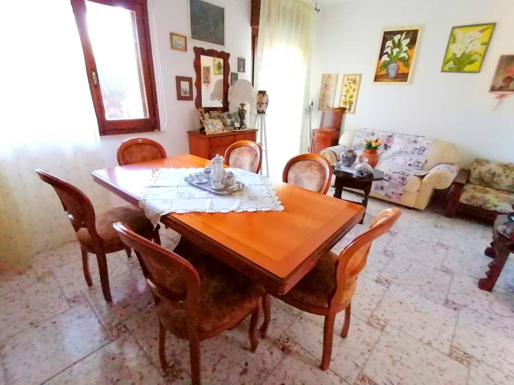 Villa a Carbonia in Viale Amedeo di Savoia - Foto 5