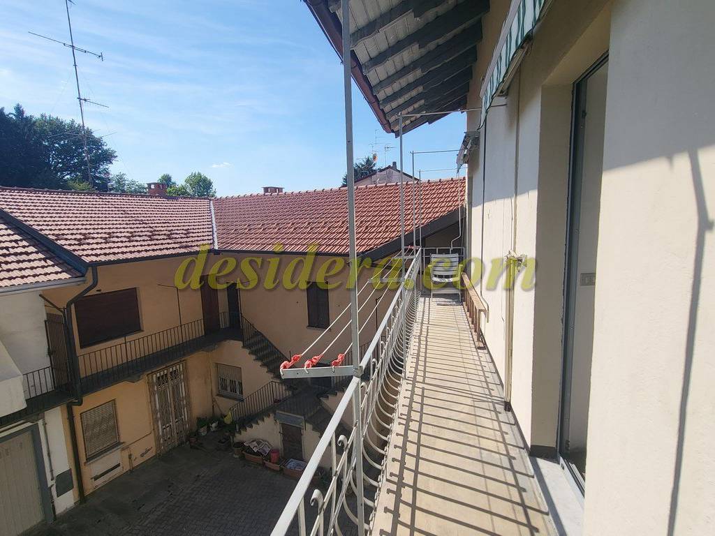 Appartamento a Castelletto sopra ticino in Via Castellazzo, 4 - Foto 3
