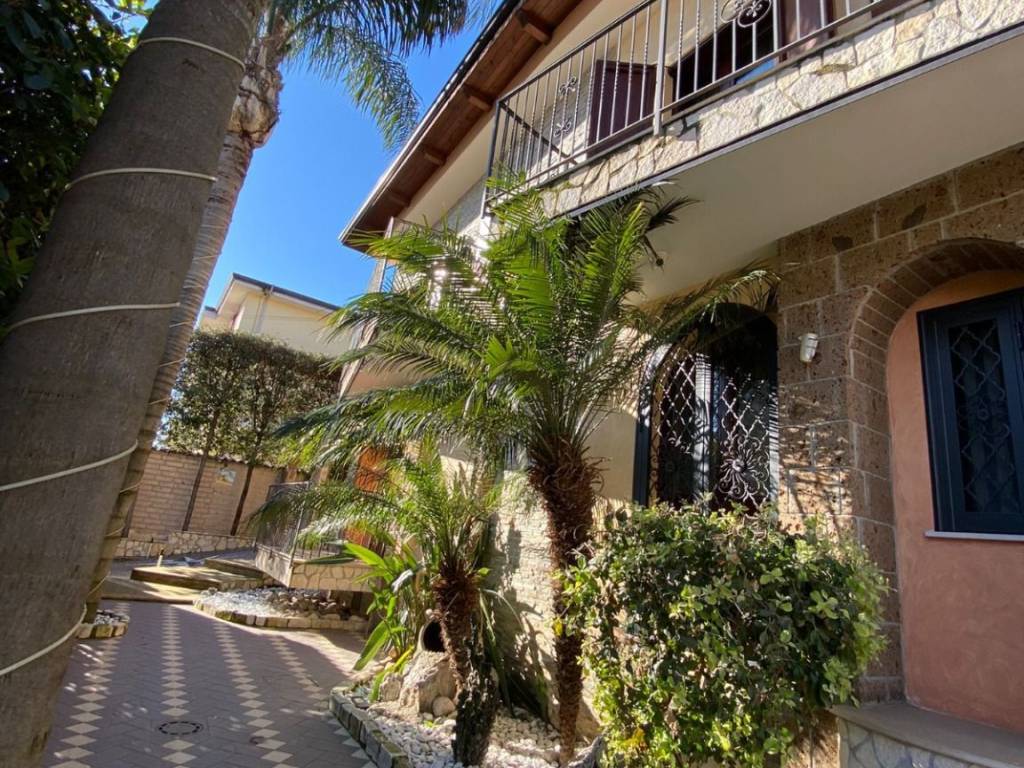 Villa a Capodrise in Via Roma - Foto 3