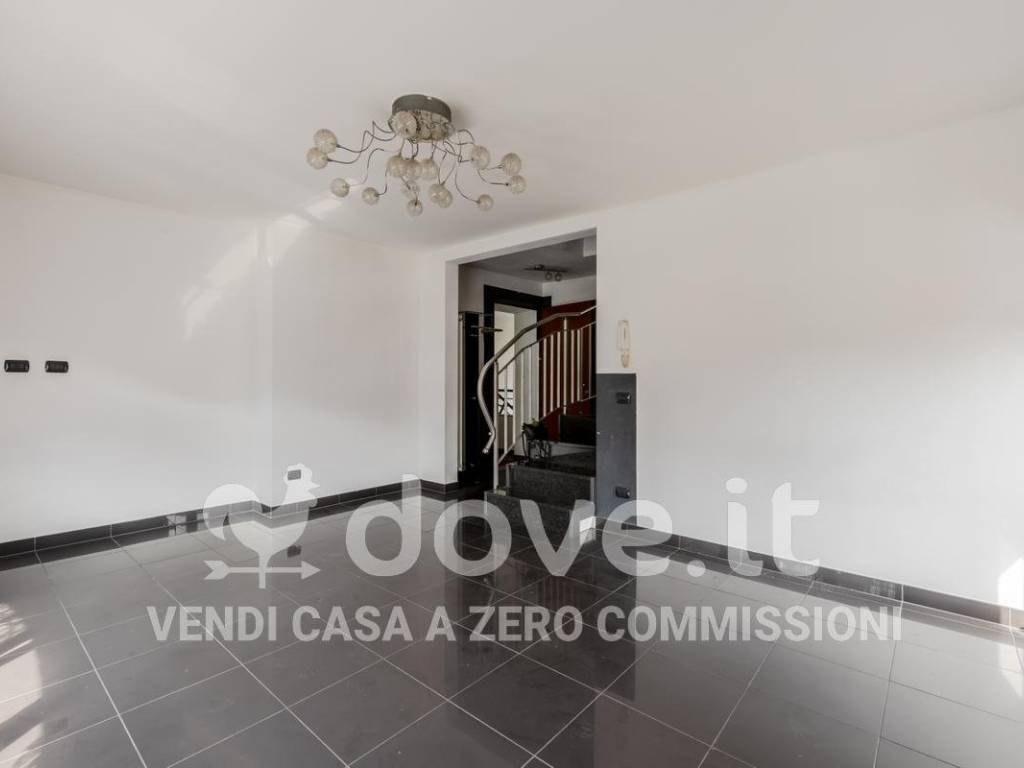 Appartamento a Cremenaga in Via Dogana, 8 - Foto 4