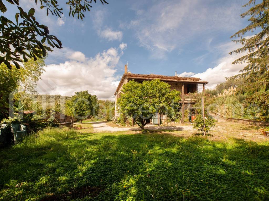Villa a Cori in Via Rocca Massima, 34 - Foto 2
