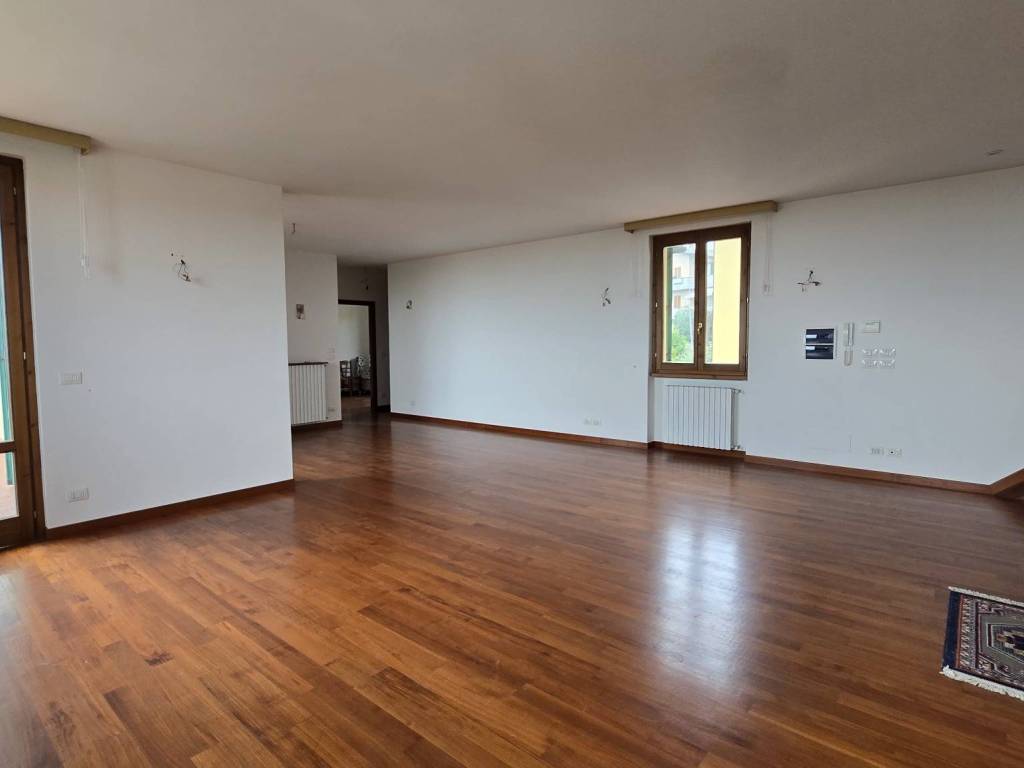 Villa a Arezzo in LOC. LE POGGIOLA - Foto 4