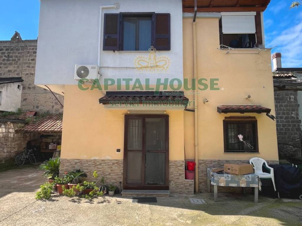 Appartamento a Curti in Via Biagio Rosato - Foto 5