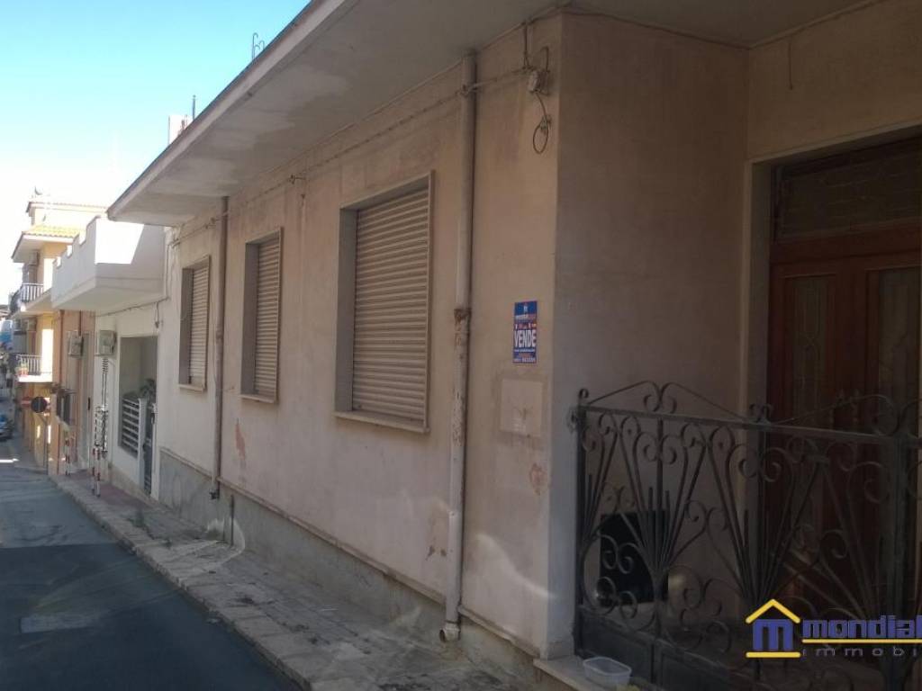Casa indipendente a Pachino in via Diego Arangio - Foto 2