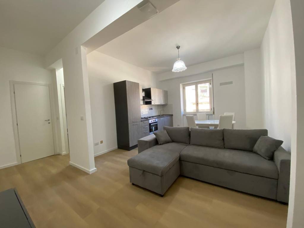Appartamento a Cosenza in Via Vincenzo Serafino Biscardi - Foto 4