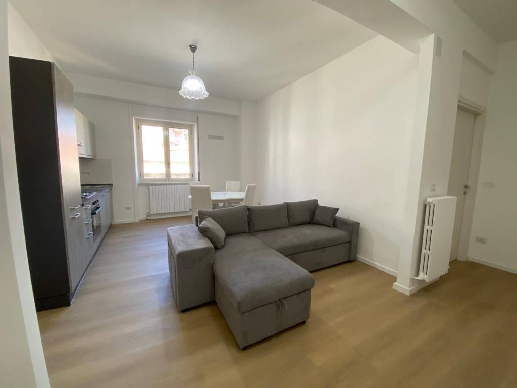 Appartamento a Cosenza in Via Vincenzo Serafino Biscardi - Foto 5