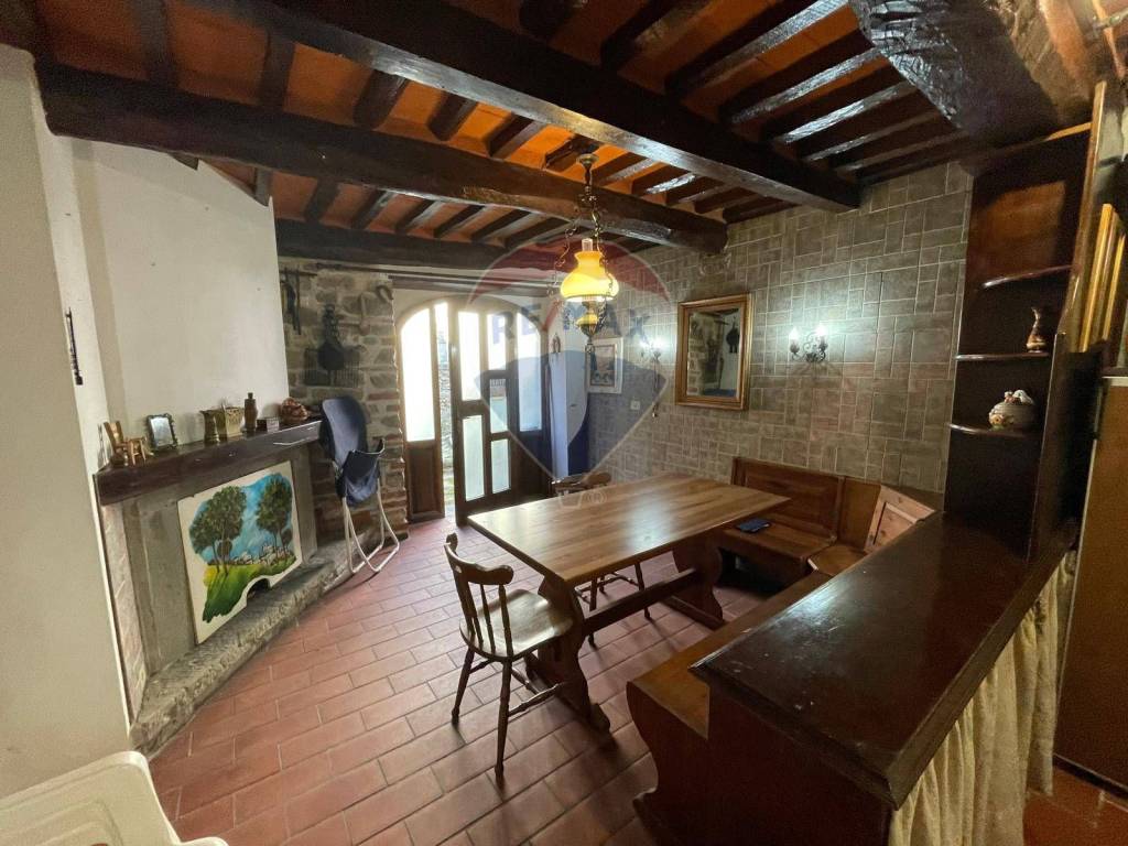 Appartamento a Bagni di lucca in Via del Pozzetto Casabasciana - Foto 3