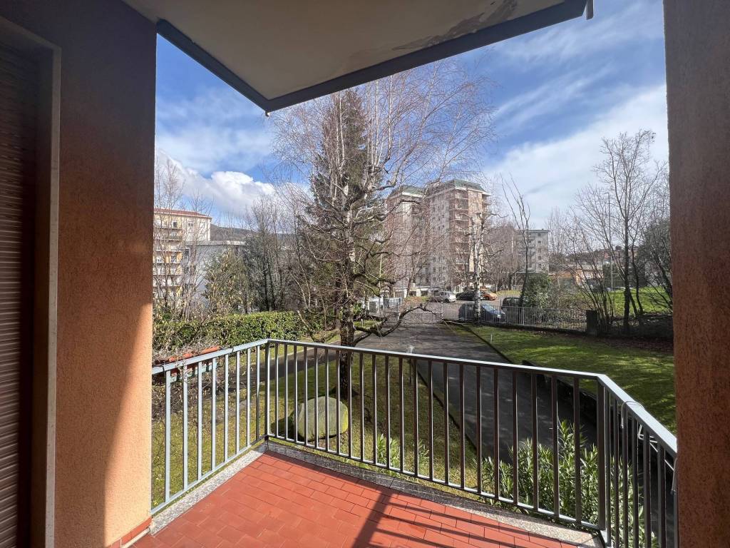 Appartamento a Lipomo in Via A. Volta - Foto 5