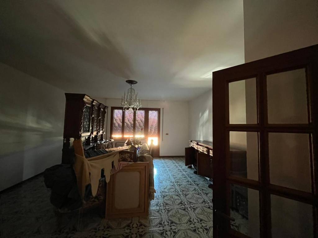 Appartamento a Arezzo in VIA SETTEPONTI - Foto 2