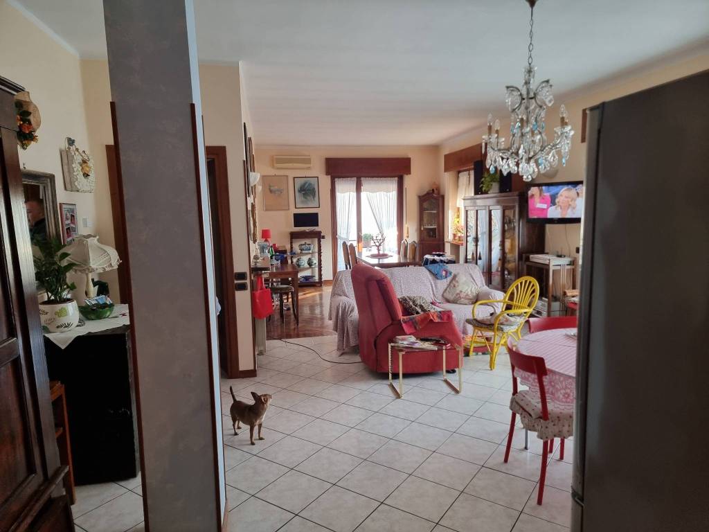 Appartamento a Cremona in Via degli Ippocastani - Foto 4