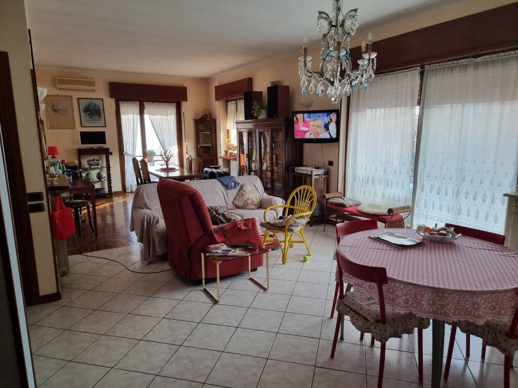 Appartamento a Cremona in Via degli Ippocastani - Foto 5
