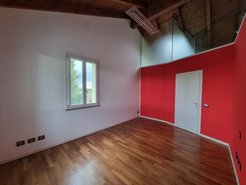 Appartamento a Reggio emilia in Via Carlo Teggi, 44 - Foto 4