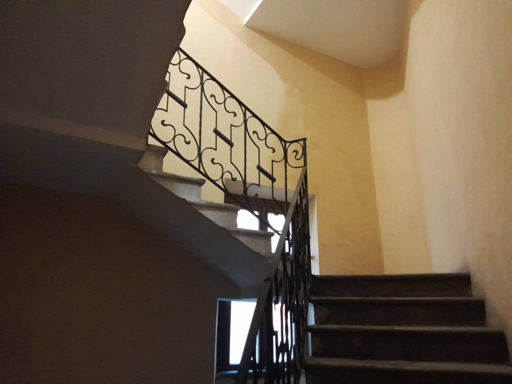 Appartamento a Novara in Viale Dante Alighieri, 35 - Foto 3