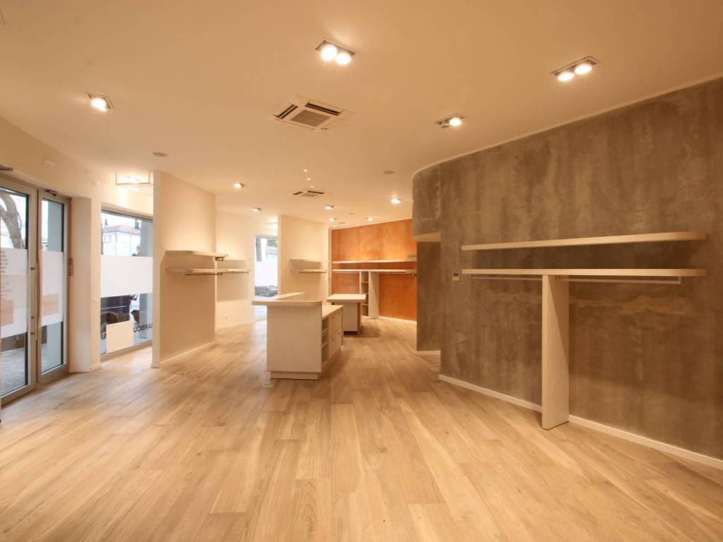 Immobile a Gradisca d'isonzo in piazza unità - Foto 5