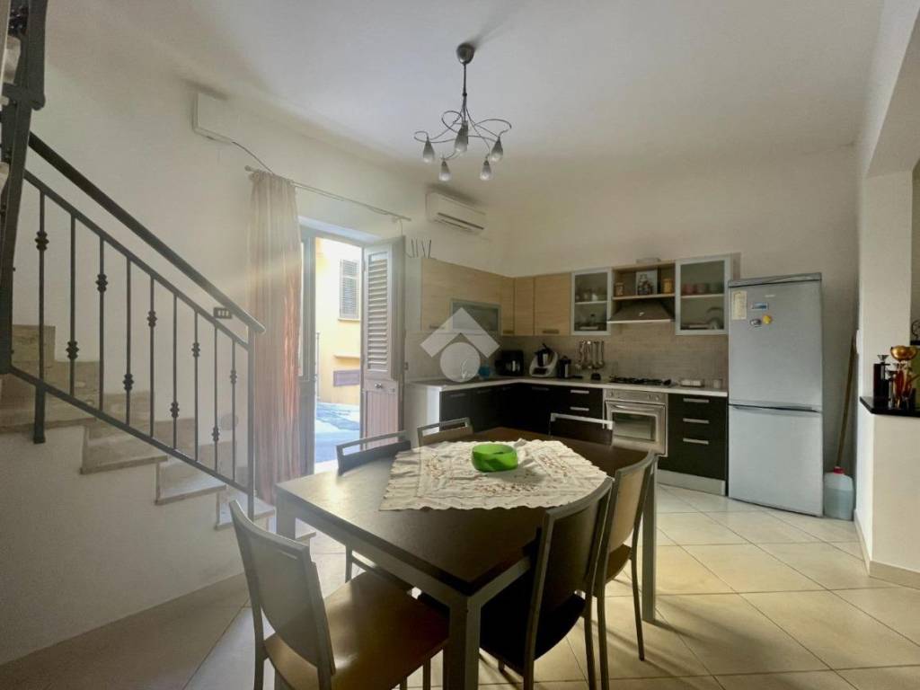 Casa indipendente a Castellammare del golfo in Via Ravenna, 16 - Foto 5