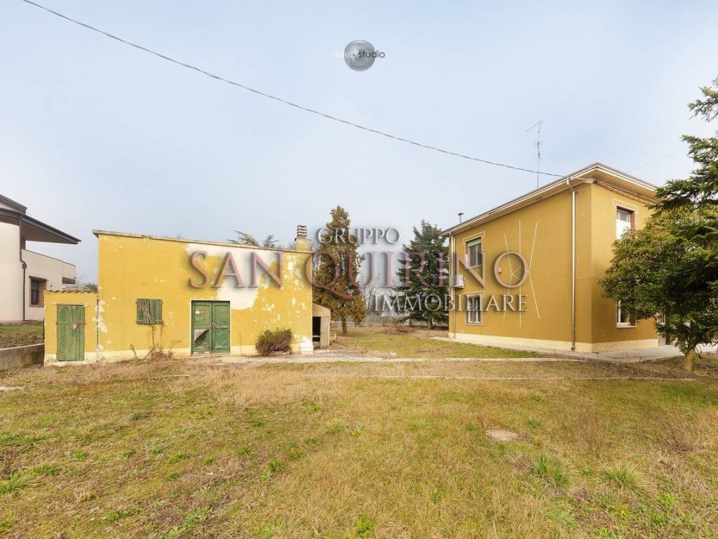 Villa a Mirandola in Via Domenico Veratti, 7 - Foto 2